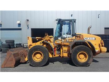 Wheel loader CASE