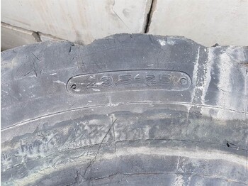 Tire for Construction machinery Goodyear 23.5-25 - Tyre/Reifen/Band: picture 4