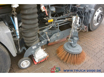 Road sweeper Mercedes-Benz Atego 1524 Bucher Johnston VS650 Deutsches Gerät: picture 2