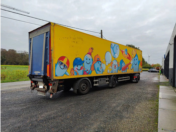 Closed box semi-trailer RENDERS