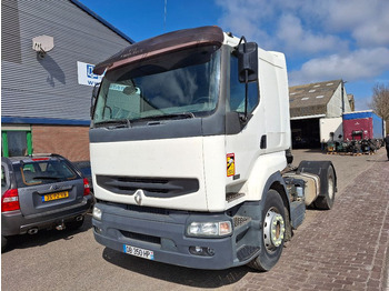 Tractor unit RENAULT