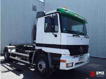 Cab chassis truck MERCEDES-BENZ Actros 1831