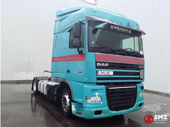 Tractor unit DAF XF 460