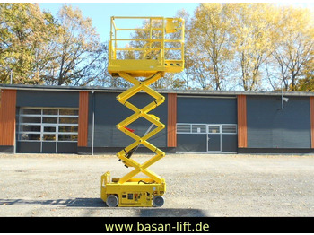 Scissor lift GENIE