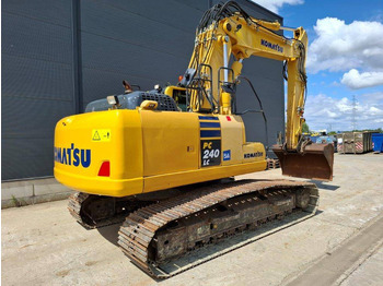 Crawler excavator Komatsu PC 240 LC-10: picture 5