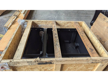 New Frame/ Chassis for Construction machinery Komatsu WA600-8 BATTERY BOX 426-06-61211: picture 4