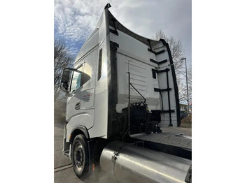 Tractor unit Iveco Stralis S-Way*460*LNG*Retarder*2 Tanks: picture 5
