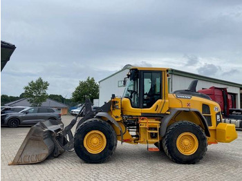 Wheel loader Volvo L 70 H MIETE / RENTAL (12005472): picture 2
