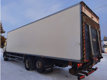 Box truck Volvo FM 9 300: picture 3