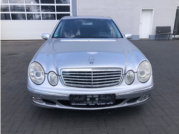 Sedan Mercedes-Benz E 240 E -Klasse Lim. Elegance: picture 4