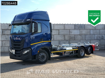 Container transporter/ Swap body truck IVECO S-WAY