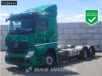 Container transporter/ Swap body truck MERCEDES-BENZ Actros 2545