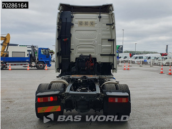 Tractor unit Volvo FH 500 4X2 2x Tanks VEB+ Standklima Euro 6: picture 3