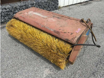 Road sweeper