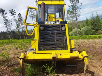 Crawler loader Caterpillar 963: picture 5