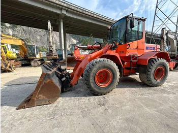 Wheel loader Hitachi W130A: picture 5