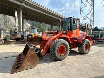 Wheel loader Hitachi W130A: picture 4
