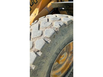 Wheel loader Liebherr L514: picture 5