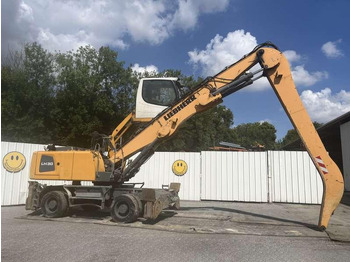 Waste/ Industry handler LIEBHERR LH 30 M