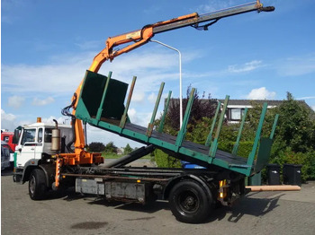 Crane truck DAF