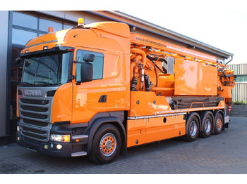 Lease a  Scania R450 8x4 Kroll 19m³ Wasserrückgewinner Kombi-HD Scania R450 8x4 Kroll 19m³ Wasserrückgewinner Kombi-HD: picture 4