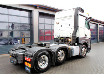 Tractor unit Mercedes-Benz Actros 2551 6x2 BigSpace 68 to Schwerlast + LIFT: picture 4