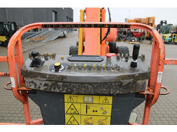 Articulated boom JLG 800AJ: picture 4