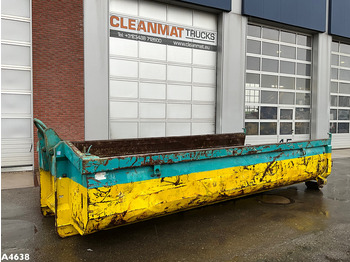 Roll-off container
