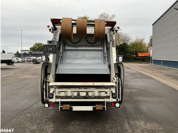 Garbage truck DAF FA LF 230 Euro 6 RHD Terberg 8m³ Just 67.505 Km!: picture 4 Garbage truck DAF FA LF 230 Euro 6 RHD Terberg 8m³ Just 67.505 Km!: picture 4