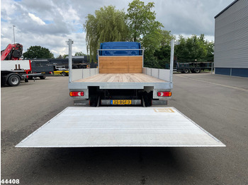 Autotransporter truck DAF FA LF 250 Euro 6 Autotransporter met laadklep: picture 4 Autotransporter truck DAF FA LF 250 Euro 6 Autotransporter met laadklep: picture 4