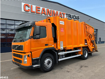 Garbage truck VOLVO FM