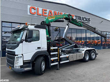 Hook lift truck VOLVO FM 420