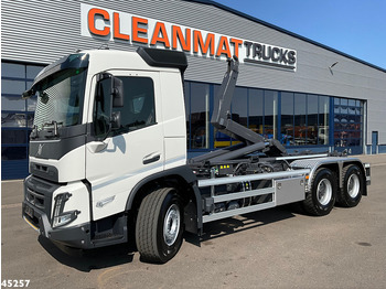 Hook lift truck VOLVO FMX 430