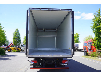 Refrigerator truck MAN MAN TGX 26.510 / 2022 / NEW Krone bitemperature refrigerated truck / Carrier Supra 850 MT / 4 units: picture 4