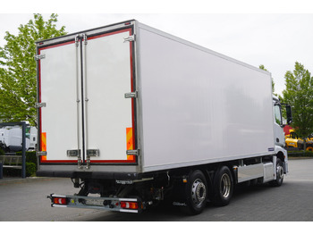 Refrigerator truck MERCEDES-BENZ 2543 / NEW Lamberet refrigerator/ 160 tho. km / steered 3rd axle: picture 4