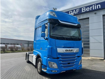 Tractor unit DAF XF 530