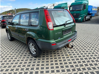 SUV Nissan X-Trail: picture 4