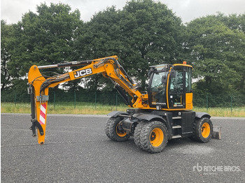 Wheel excavator JCB