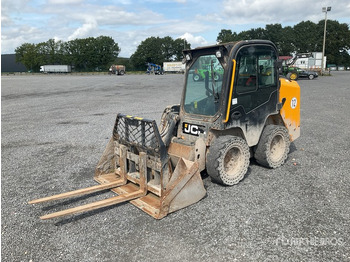 Skid steer loader JCB