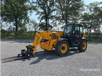 Telescopic handler JCB