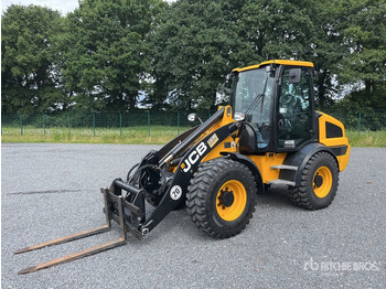 Wheel loader JCB 409