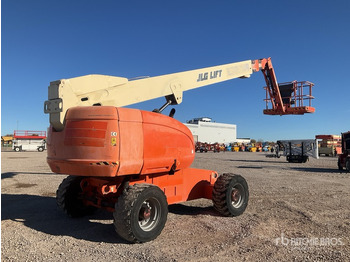 Telescopic boom JLG