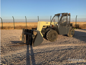 Telescopic handler