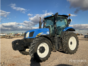 Farm tractor NEW HOLLAND T6070