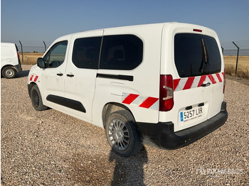 Minibus, Passenger van 2020 Toyota Proace Passenger Van: picture 4