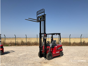 Electric forklift PLUS POWER