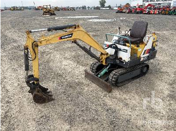 Mini excavator YANMAR B12-1: picture 1