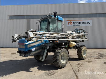Self-propelled sprayer
