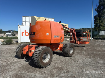 Articulated boom JLG