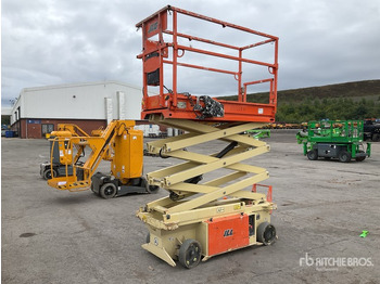 Scissor lift JLG